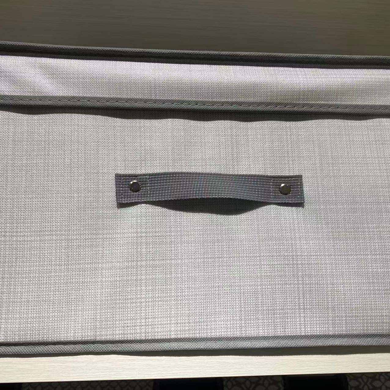 收纳盒